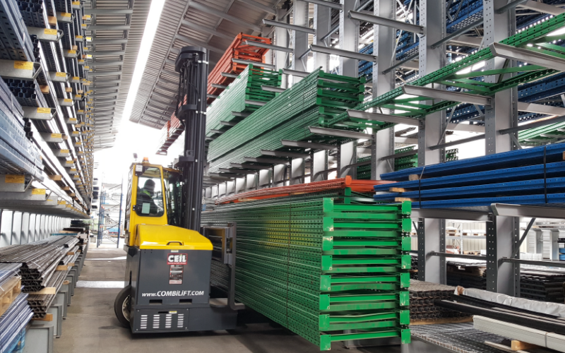 C-Series - Racking -Combilift