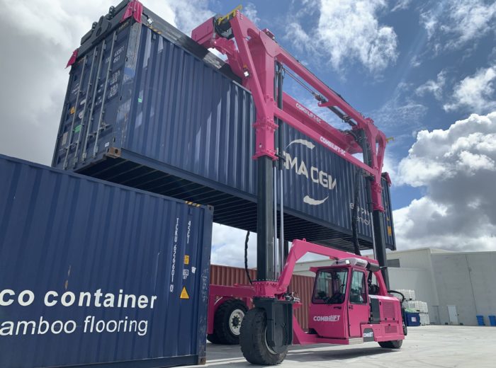 Combilift Straddle Carrier (Combi-SC)