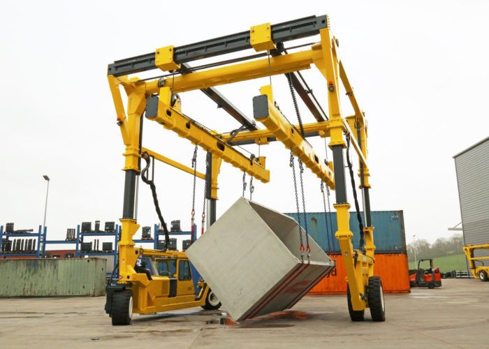 Straddle rotating Concrete